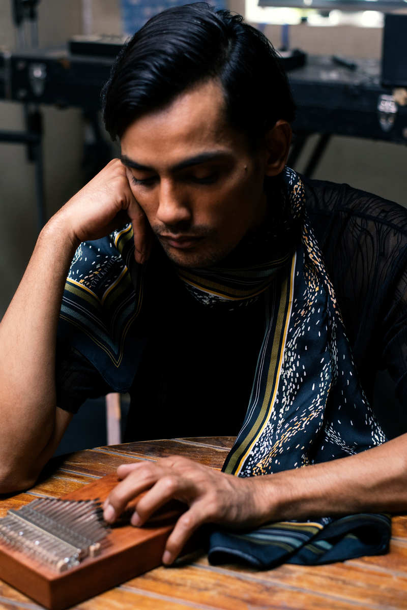 Nocturne Scarf- Black